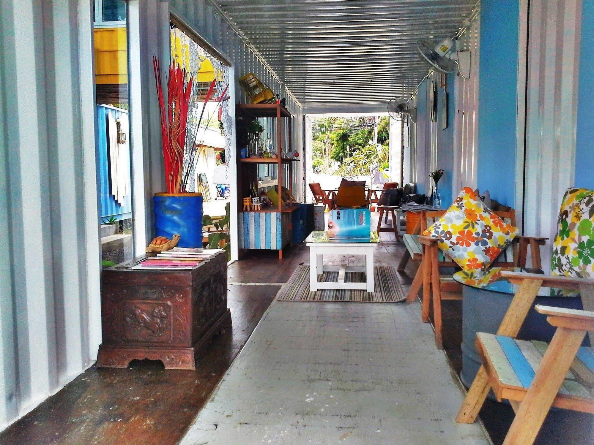 Albergue Think & Retro Cafe Lipa Noi Samui Exterior foto